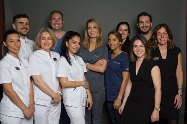 Equipo clínica dental Dobleese Triana Sevilla